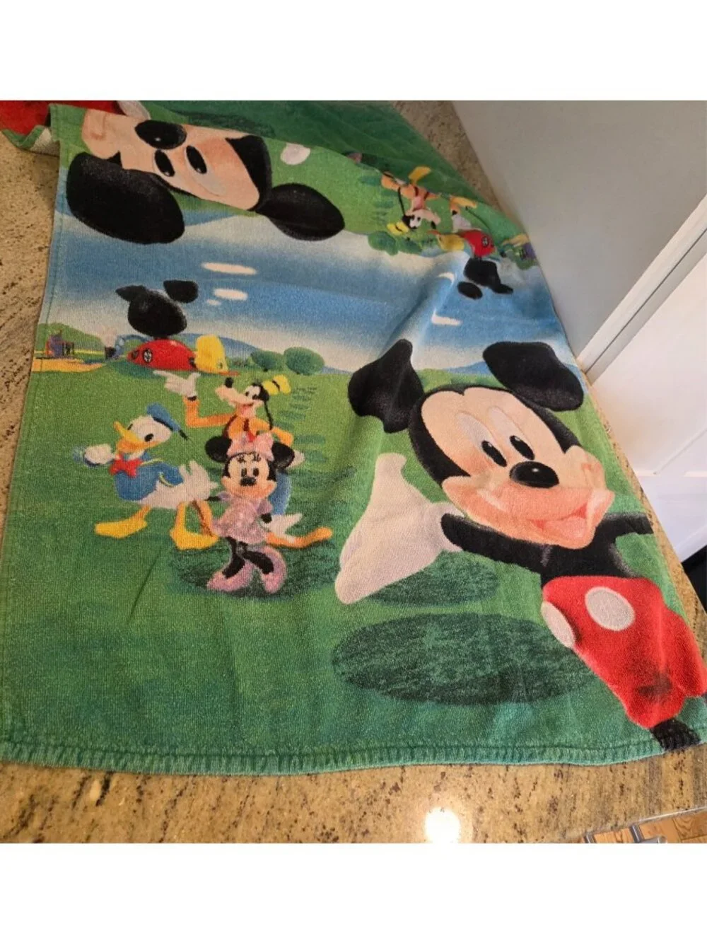 Vintage Disney Beach Bath Towel Mickey Slide Mouse 39x23